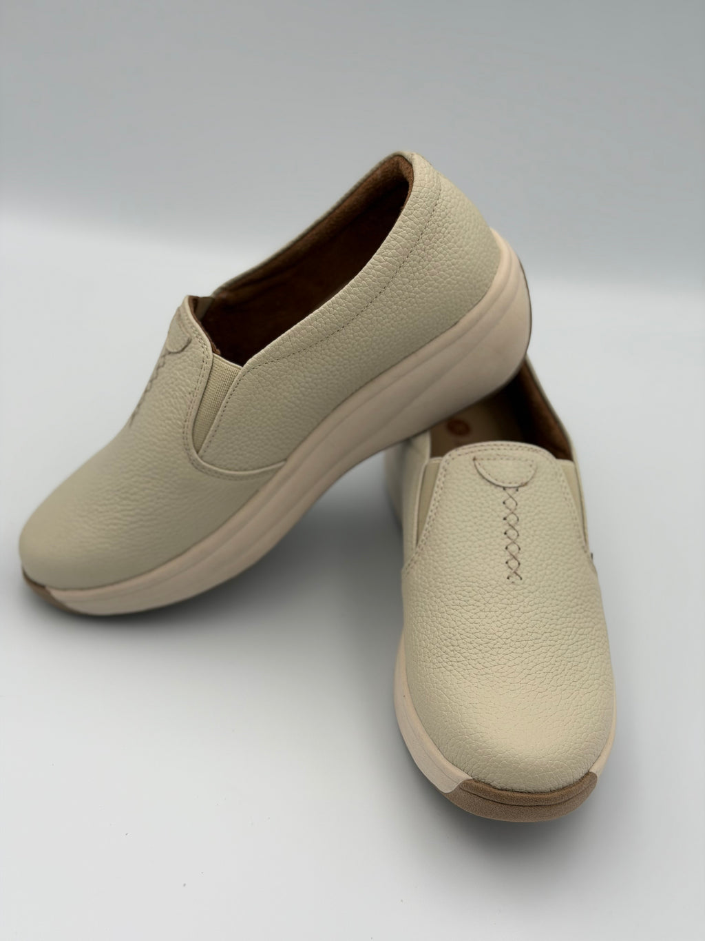 Mocasín Romy cuero para mujer