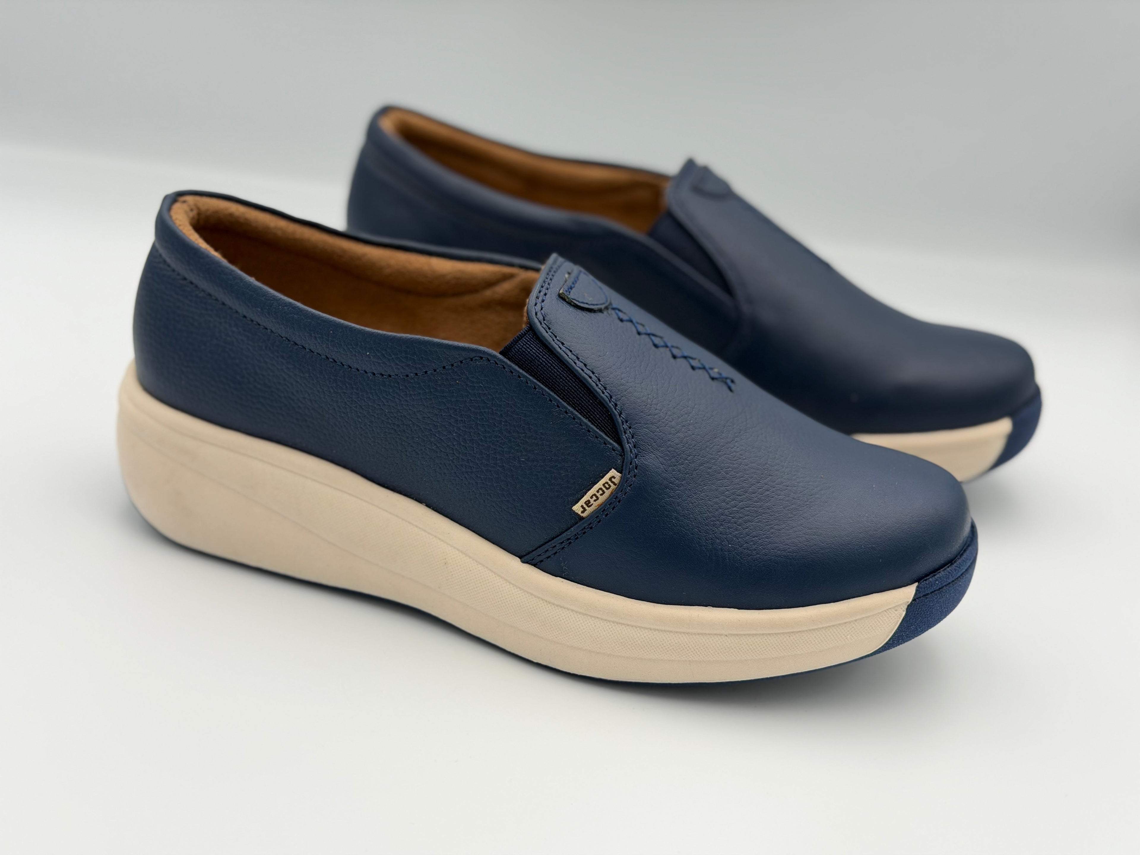 Mocasín RomyB2 cuero Mujer